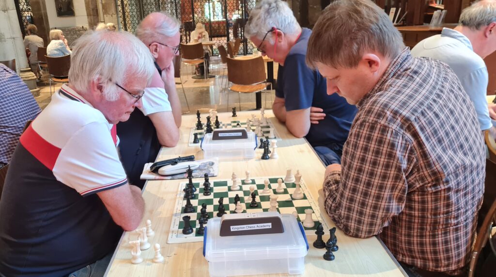 Chris Briscoe (white) v Robin Haldane